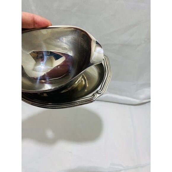 Tramontina Stainless Steel Gravy Boat Made in Brazil 6.5 X 4 X 2.5 Inches - Picture 5 of 7